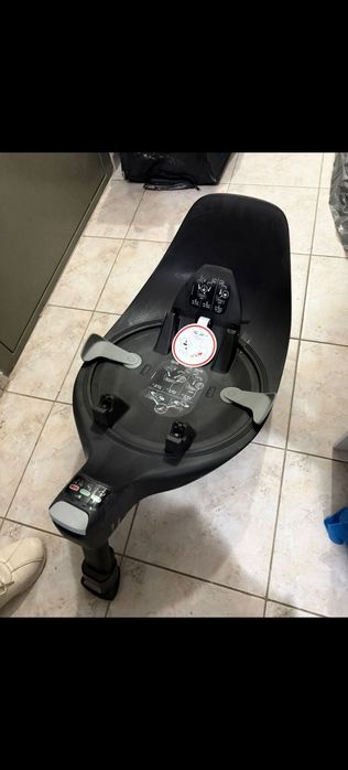 Продам автокресло Сybex