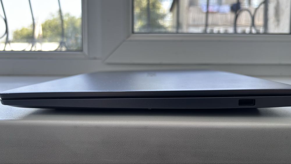Huawei D16 matebook