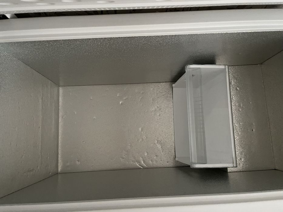 Бюруса холадилник