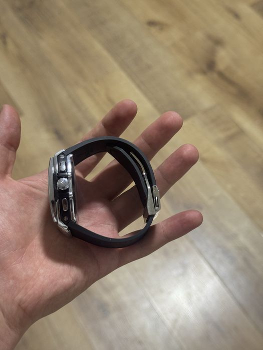 Часы хублот.