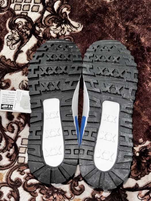 Adidasi Veer “Noi”