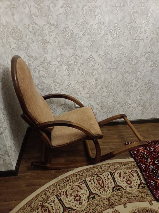 Кресло качалка, дерево