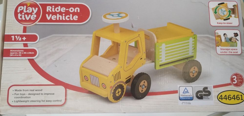 Детско камионче става и за проходилка