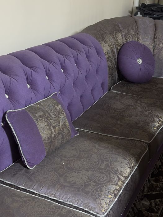 Поодам диван в хорошем состоянии