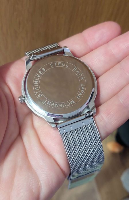 Юбилеен часовник Левски