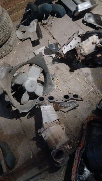 Запчасти на тайота калдина