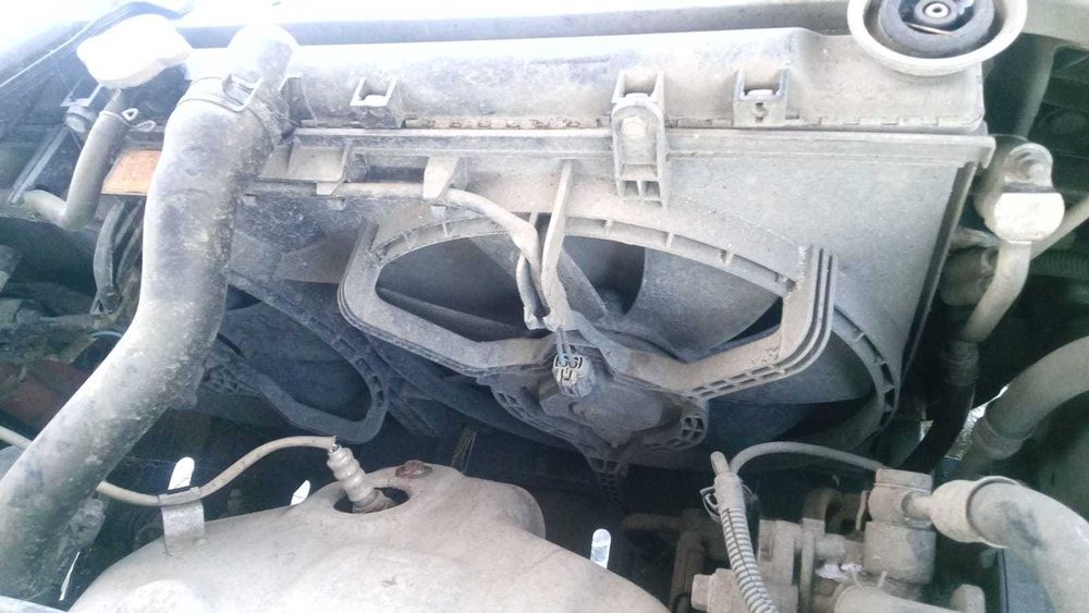 Лансер 9 Радиатор Диффузор телевизор генератор стартер гур