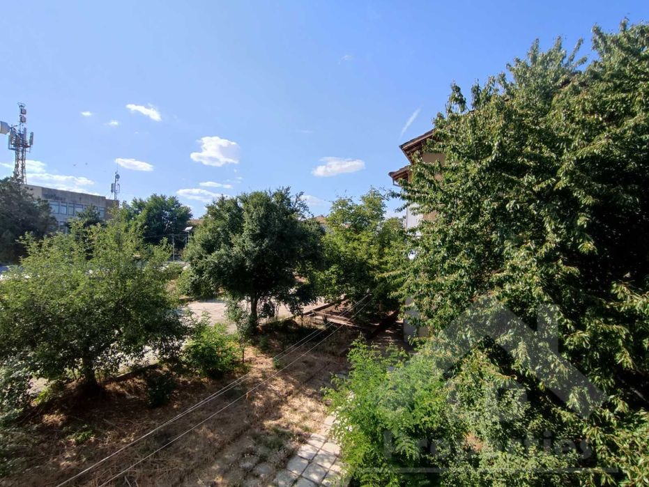 Продава се Тристаен апартамент в с. Крушари, Област Добрич - 59 кв.м за 286 €/кв.м - Снимка #12