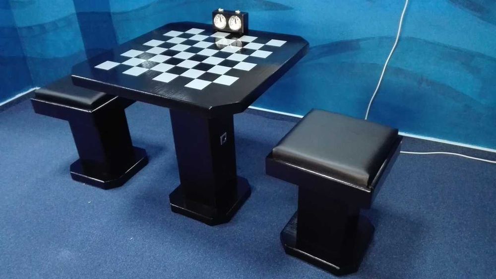 Masa poker, mese de poker si sah personalizate, la comanda