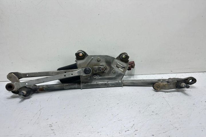 Ansamblu stergator parbriz cu motoras Peugeot 607 prima generatie (fa