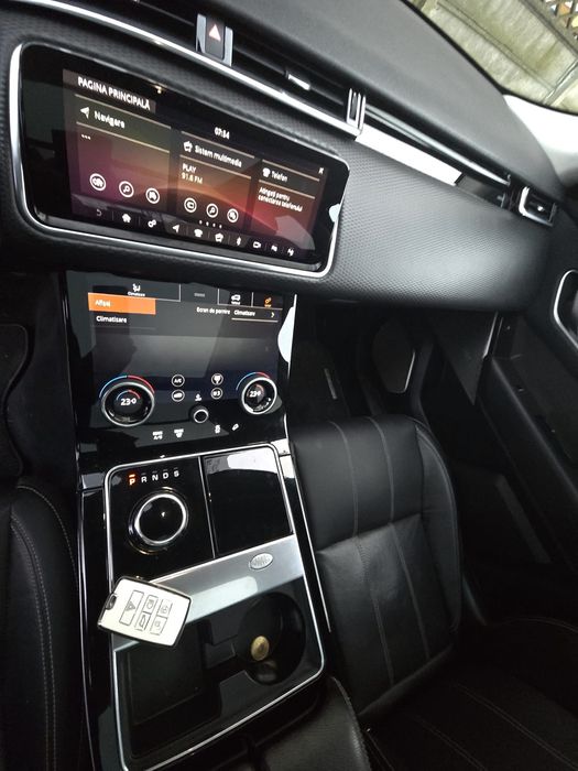 Range rover velar 2019 full