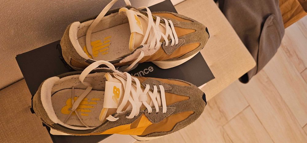 New Balance 327 marimea 42.5