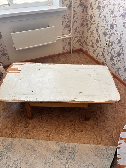 Стол низкий трансформер