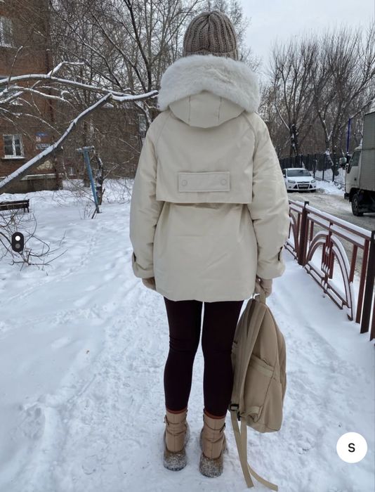 Куртка с капюшоном