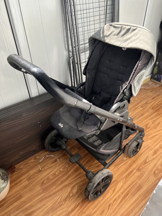 детская коляска Joie