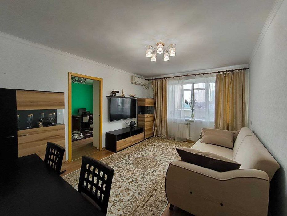 Продам 3 комн. кв. Стадион