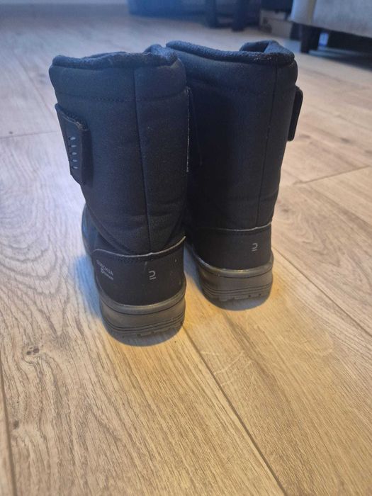 Vand cizme călduroase și impermeabile drumeție Quechua, marimea 32