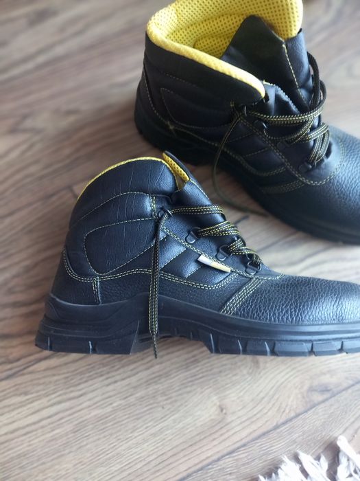 Bocanci lucru Rhino Work