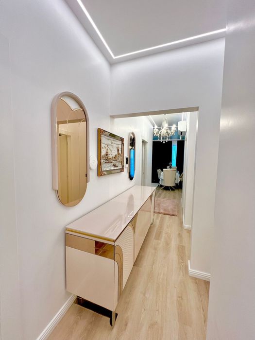 Inchiriez apartament 4 camere Lux complex Lake One