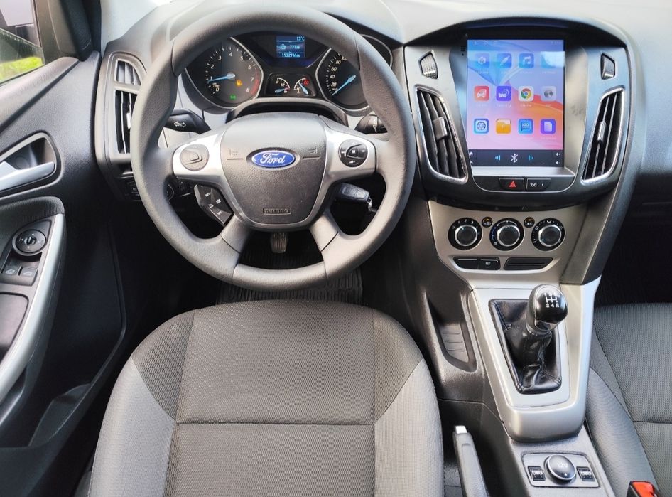 Ford Focus 2013, 1.6 benzină clasic, Navi, Cameră marșarier