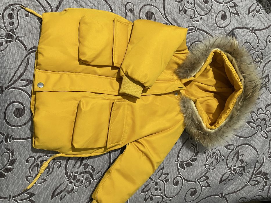 Куртки на 4-5 лет новые