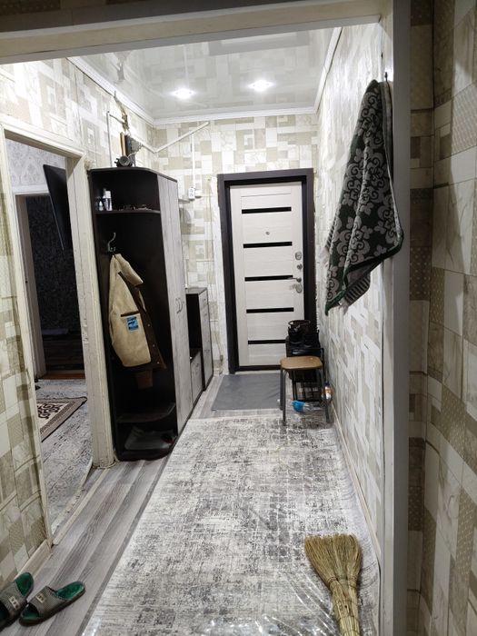 Продаеться квартира 3 комнатная