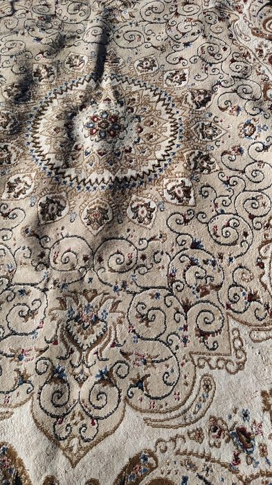 Палас для дома белый