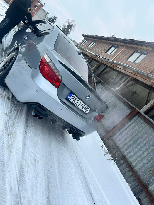 BMW e60 545i 2004г.