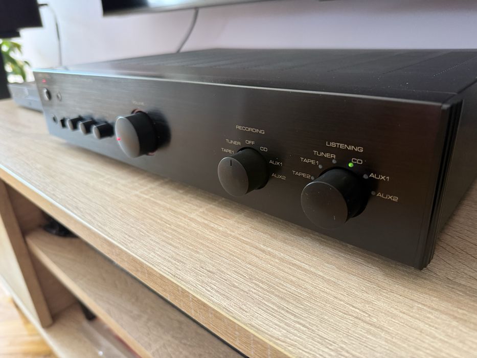 Rotel RA-972 Intergated Amplifier