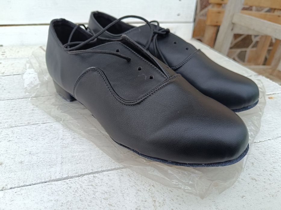 Обувки за спортни танци мъжки