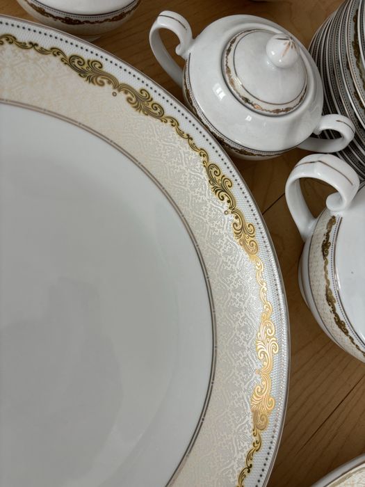 Продам набор сервиз 144предмет