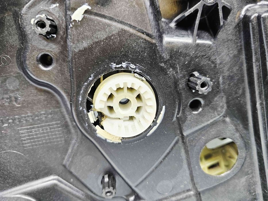 Macara electrica geam stanga spate Volvo V40 II Facelift [Fabr 2013-20