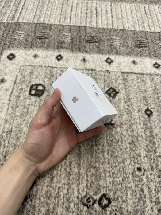 Airpods 2 про с шумоподавлением