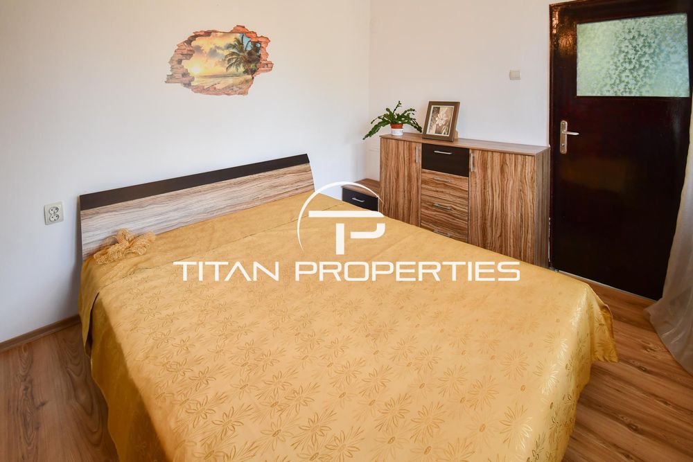 Етаж от къща, под наем, кв. Обеля