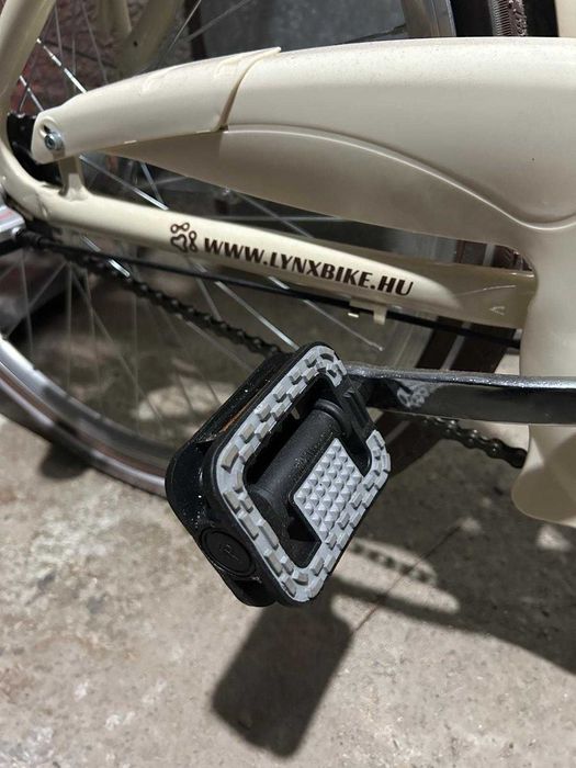 Bicicleta dama noua