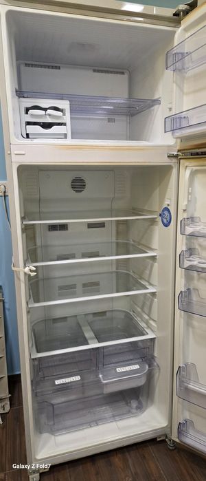 Frigider beko defect