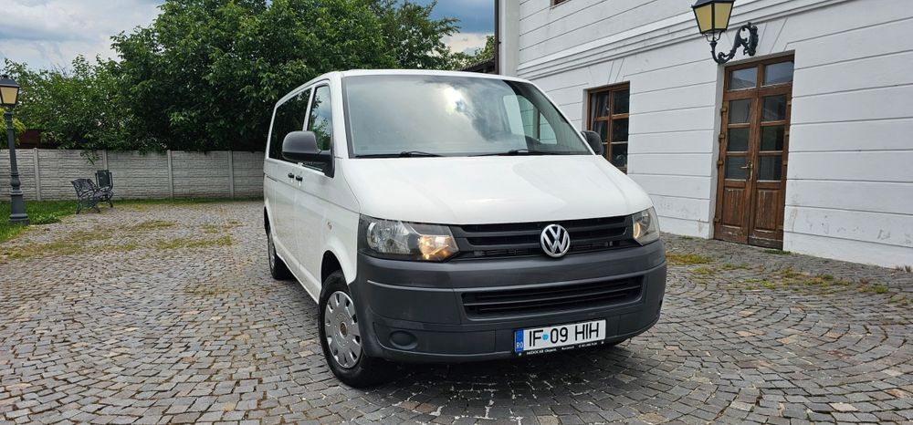VOLKSWAGEN Transporter 2010 — imagine 2