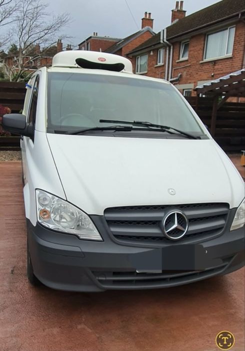 MERCEDES-BENZ Vito