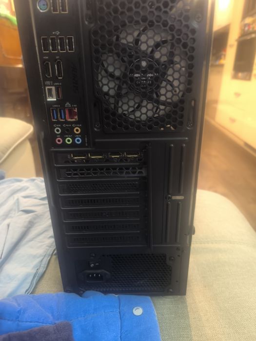 Геймърски компютър