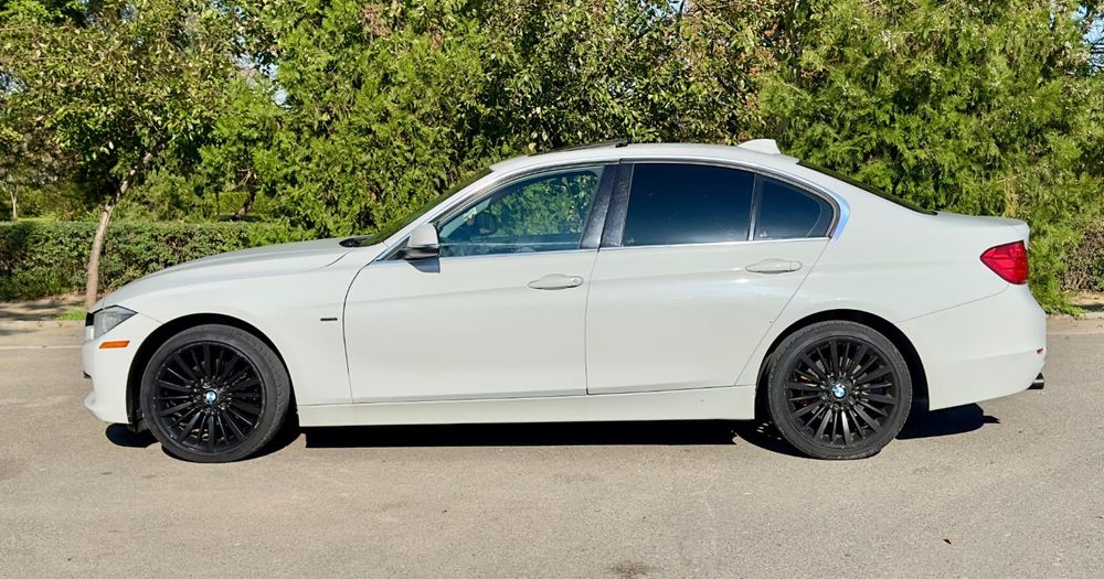 BMW F30 328i Luxury line