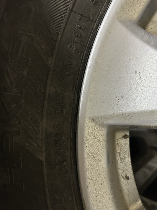 Nokian Hakapelita 9 с дисками