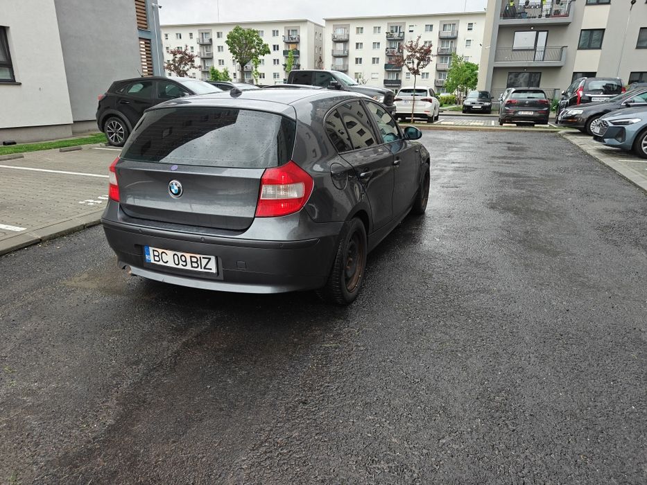 Vând BMW seria 1 18D 122 cp m47 2006