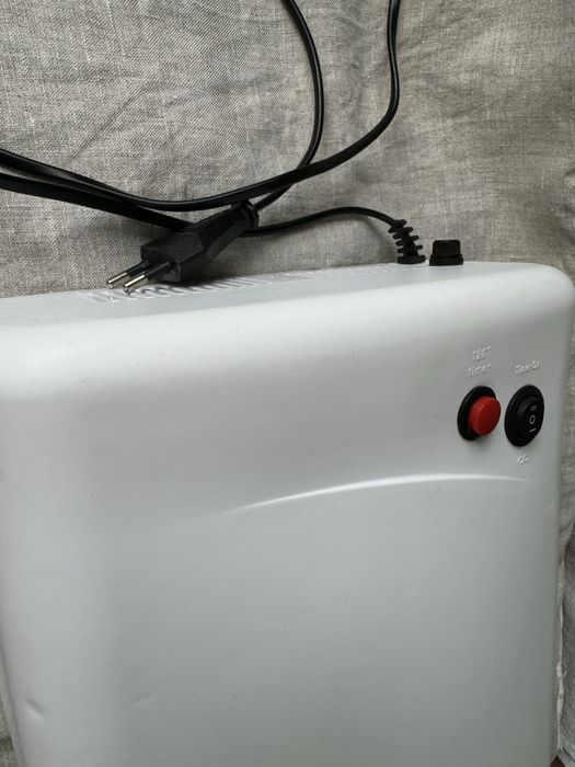 Лампа для маникюра