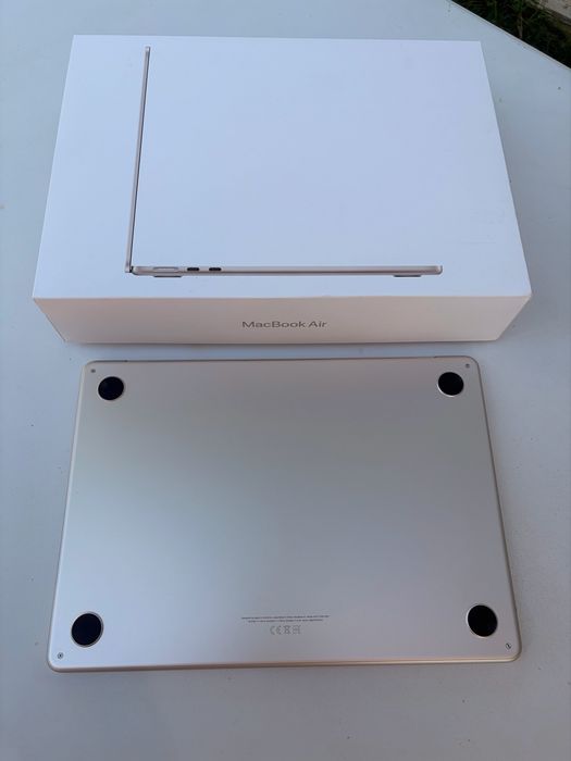 Apple MacBook Air 13″ M3, 8GB/512GB, Starlight, 2024