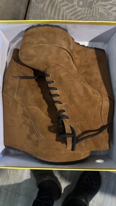 Дамски боти 38 номер