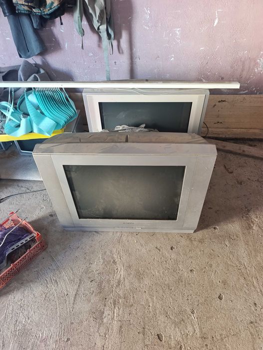 Продам телевизор