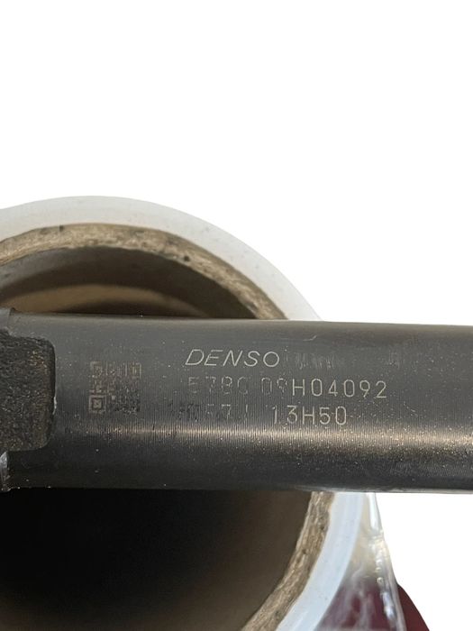 Set Injectoare Combustibil Mazda 5 Cr19 2005 - 2010 2.0 Cd Rf7J