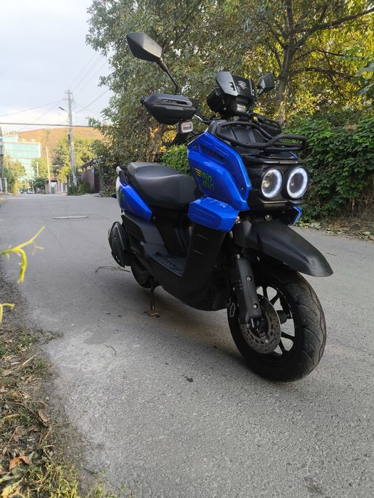 Продам мопед танк 150 кубов