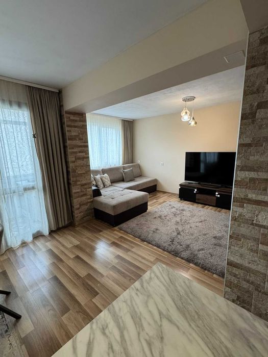 Два апартамента + гараж