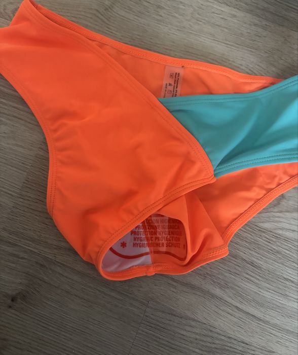 Бански половинки , размер С